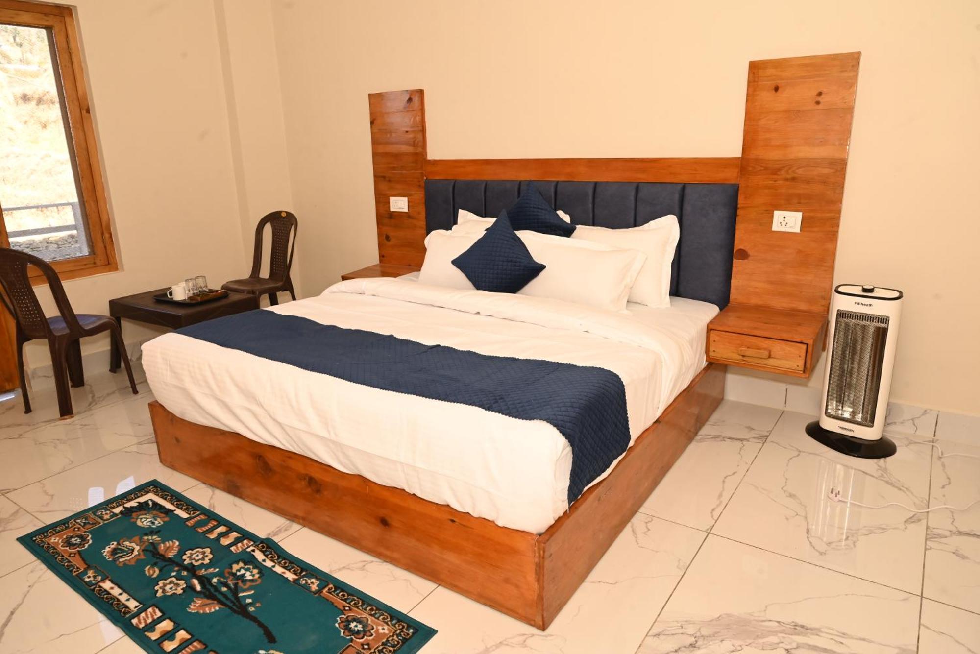 Himalayan Hill Top Resort Kanatal Dış mekan fotoğraf