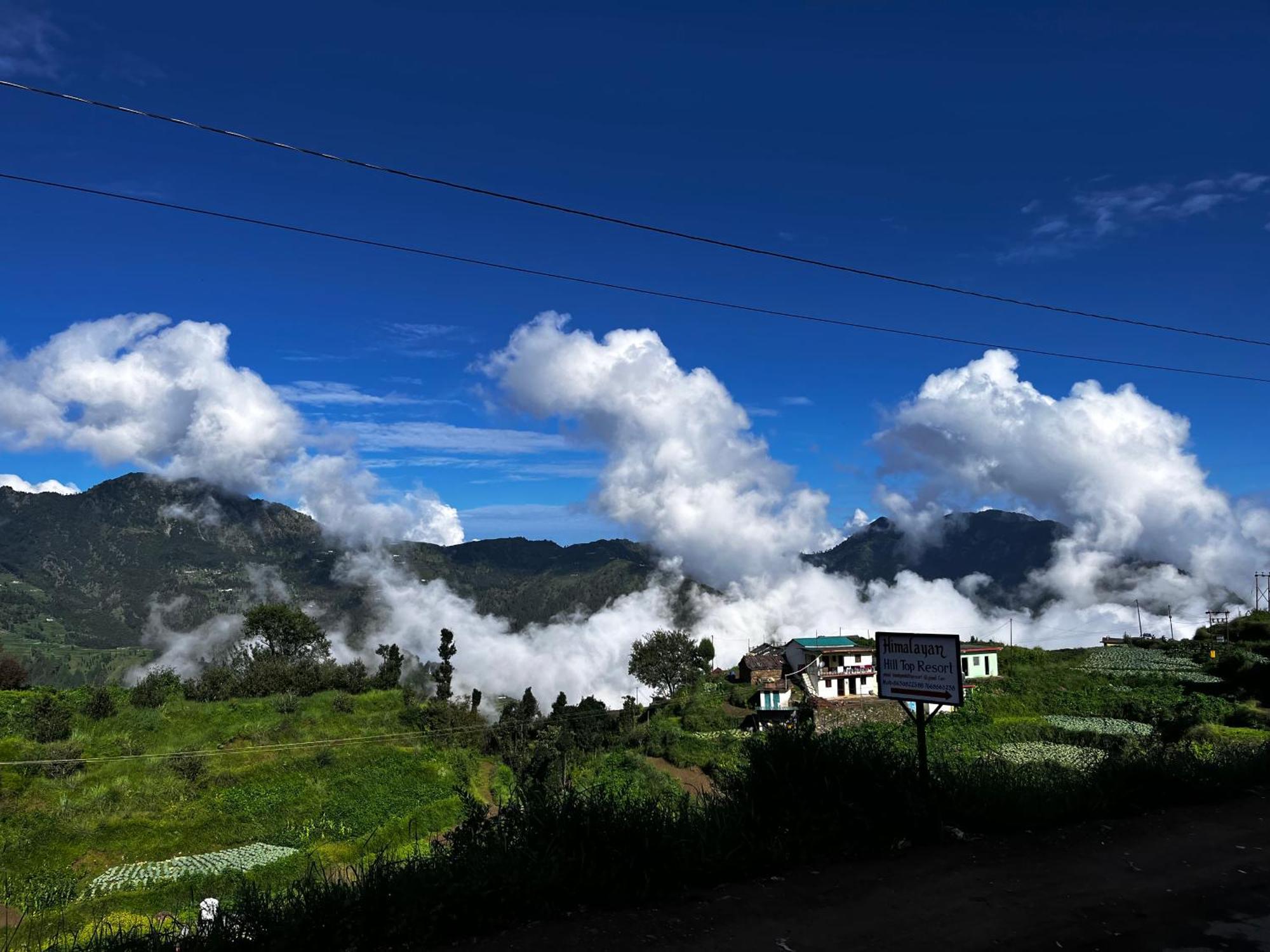 Himalayan Hill Top Resort Kanatal Dış mekan fotoğraf