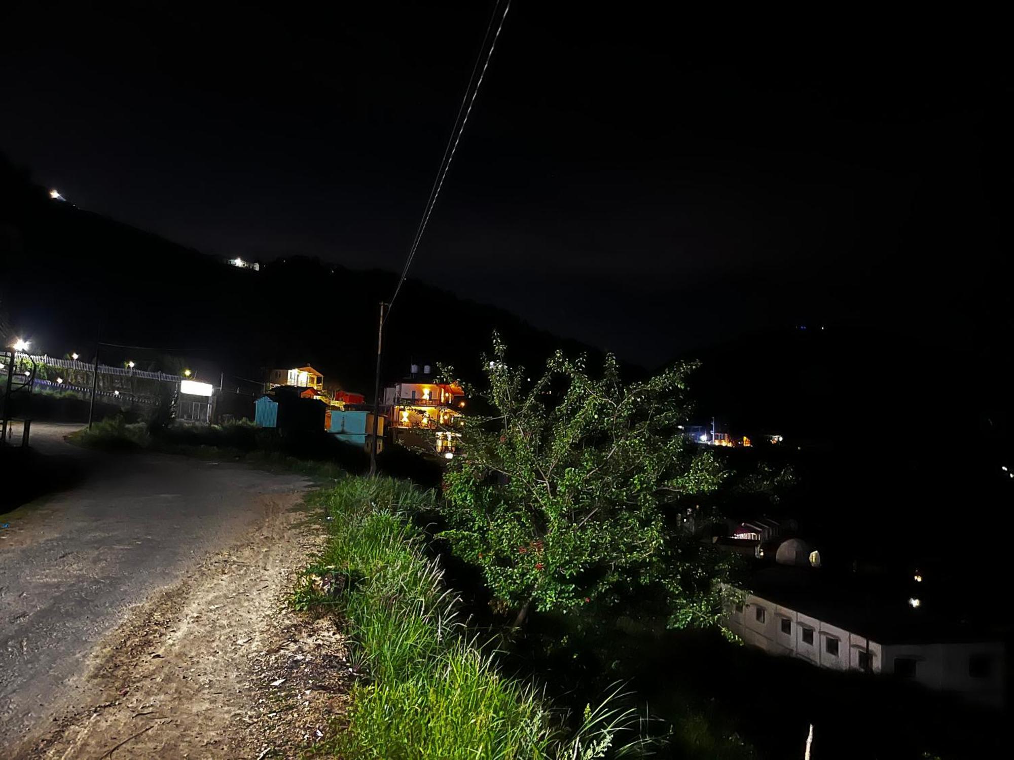 Himalayan Hill Top Resort Kanatal Dış mekan fotoğraf